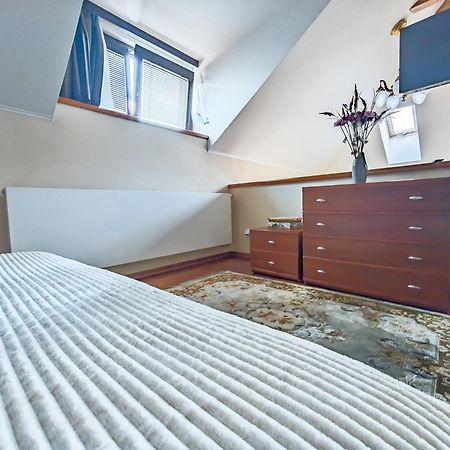 הוילה פראג Unique Location With Hot-Tub, Terrace And Garden מראה חיצוני תמונה