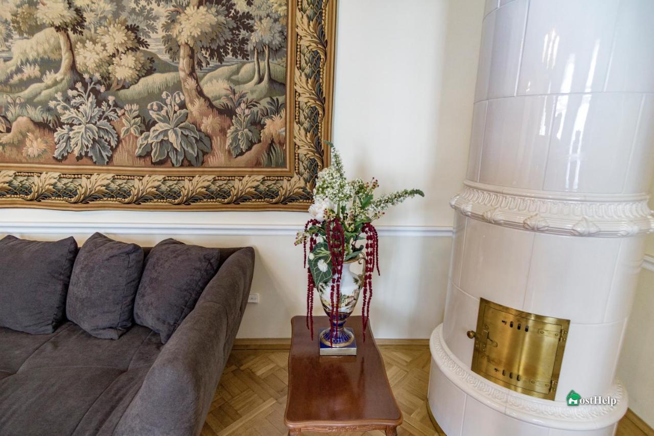 Villa With Hot-Tub, Terrace And Garden, Wenceslass Square פראג מראה חיצוני תמונה