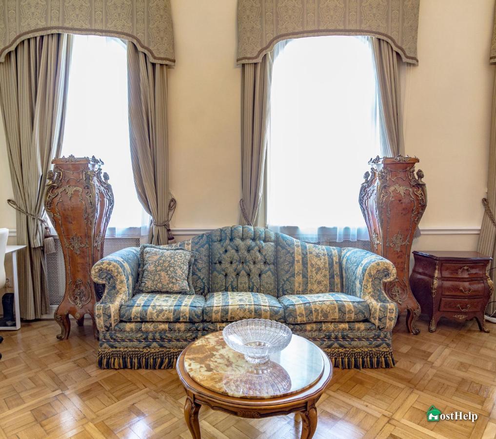 Villa With Hot-Tub, Terrace And Garden, Wenceslass Square פראג מראה חיצוני תמונה