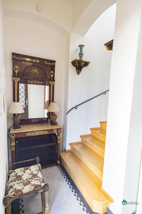 Villa With Hot-Tub, Terrace And Garden, Wenceslass Square פראג מראה חיצוני תמונה