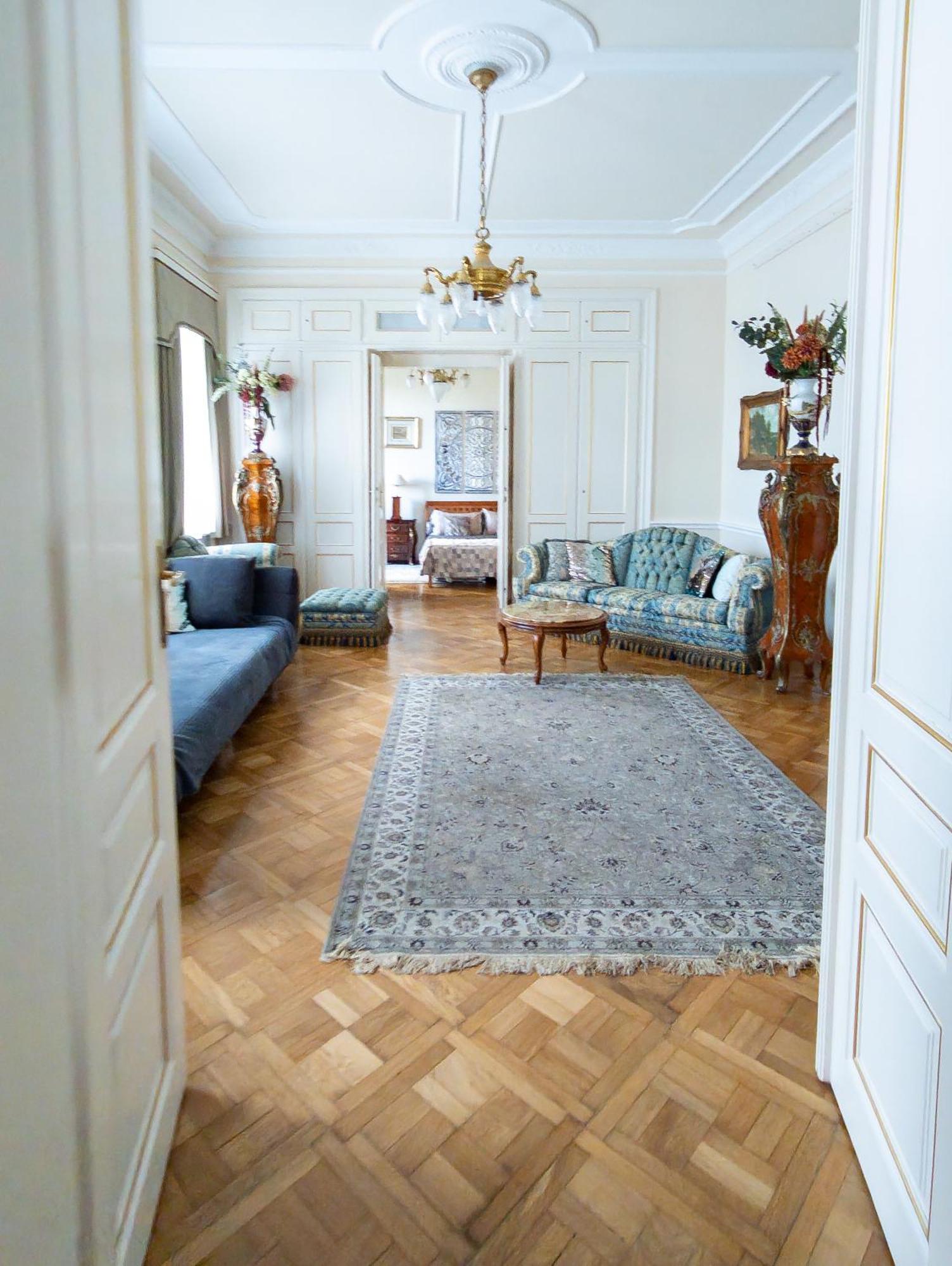 Villa With Hot-Tub, Terrace And Garden, Wenceslass Square פראג מראה חיצוני תמונה