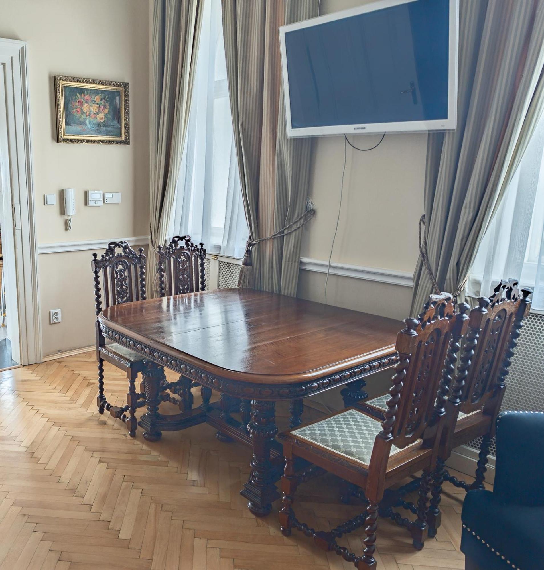 Villa With Hot-Tub, Terrace And Garden, Wenceslass Square פראג מראה חיצוני תמונה